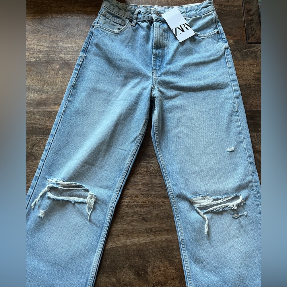 Zara High Waisted Jeans